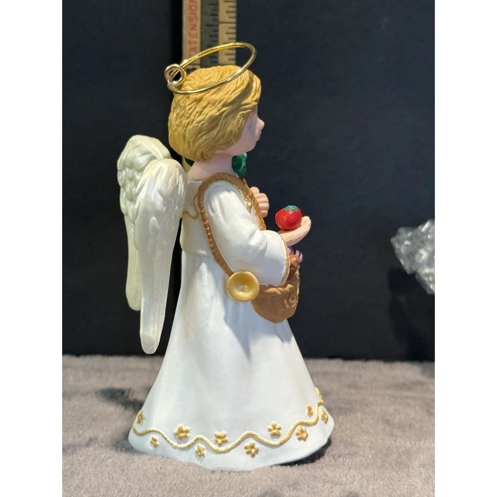 1996 Hallmark Angel Keepsake Christmas Ornament Christkindl Visitors‎ Collection
